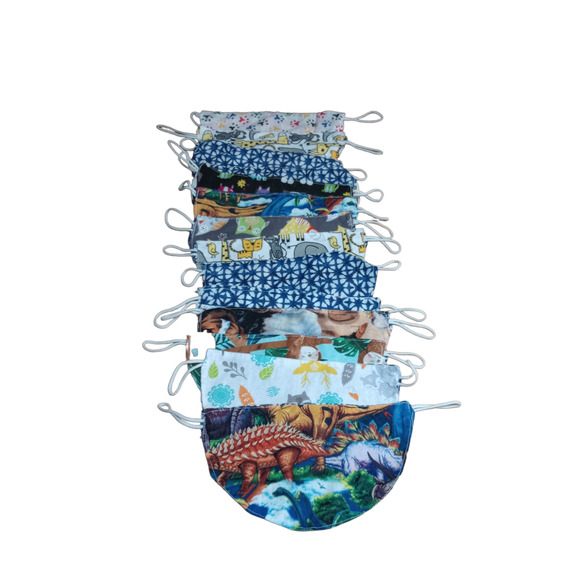 Homemade Fabric Face Masks Adult Size Lot Of 14 Multicolor NWOT - Picture 1 of 2